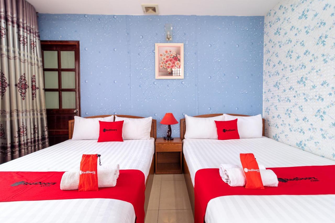 Reddoorz Nam Bac Hotel Phan Dang Luu Phu Nhuan Ho Chi Minh-stad Buitenkant foto